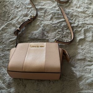 Michael Kors cross body bag